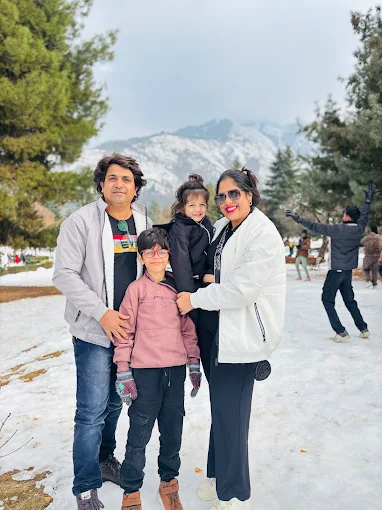 Kashmir Senior Citizen Tour