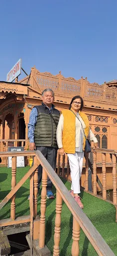 Budget Kashmir Honeymoon